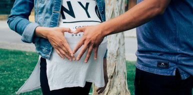 Los permisos de maternidad, paternidad y lactancia se mantienen en 2018 - Hostelería Madrid