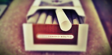 ¿Cuáles son las condiciones para la venta de tabaco con recargo en hostelería? - Hostelería Madrid