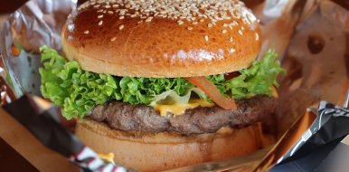 El servicio delivery dispara los ingresos del sector de comida rápida - Hostelería Madrid
