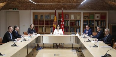 Díaz Ayuso anuncia un Plan estratégico a dos años para dinamizar el sector de la hostelería - Hostelería Madrid