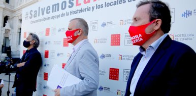 Almeida concede la bonificación del 100% de la tasa de terrazas tras la concentración de protesta de ayer - Hostelería Madrid