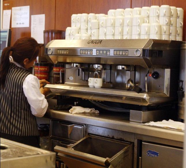 Aumenta un 5,4% el coste por hora en hostelería - La Viña