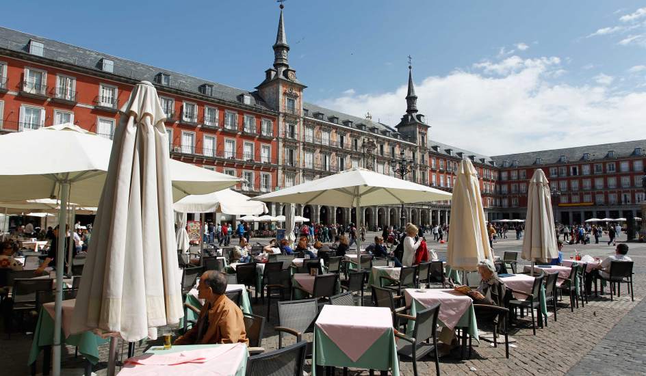 Madrid tendrá el mismo modelo que París con las terrazas de invierno - La Viña