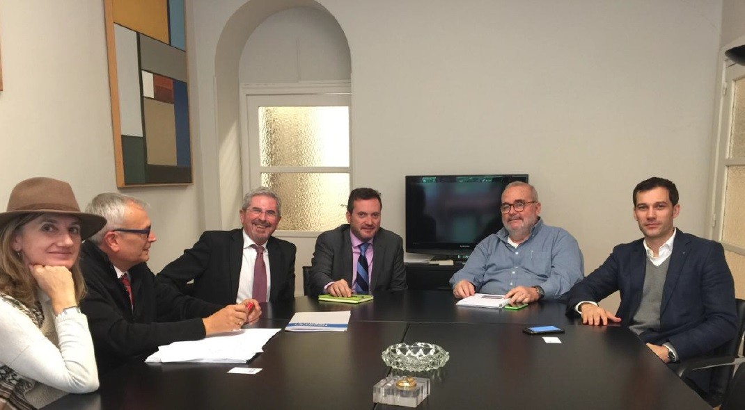 La Unión se reúne con Gómez Navarro para transmitirle su apoyo y compromiso con la Asociación Turismo Madrid - La Viña La Unión se reúne con Gómez Navarro para transmitirle su apoyo y compromiso con la Asociación Turismo Madrid - La Viña