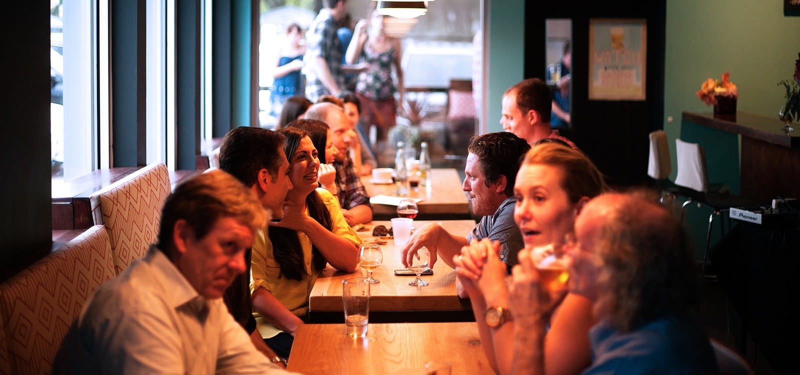 Los restaurantes madrileños prevén que la campaña de Navidad se cierre en enero con una mejora del 2% - La Viña Los restaurantes madrileños prevén que la campaña de Navidad se cierre en enero con una mejora del 2% - La Viña