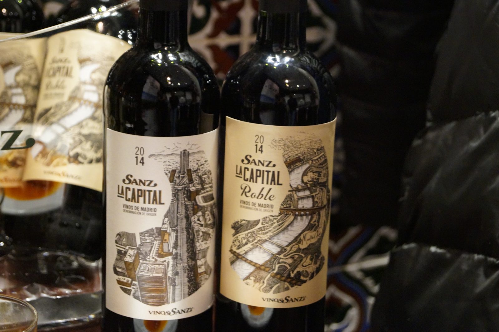 Sanz La Capital Roble: el nuevo tinto madrileño a la conquista de la capital - La Viña Sanz La Capital Roble: el nuevo tinto madrileño a la conquista de la capital - La Viña