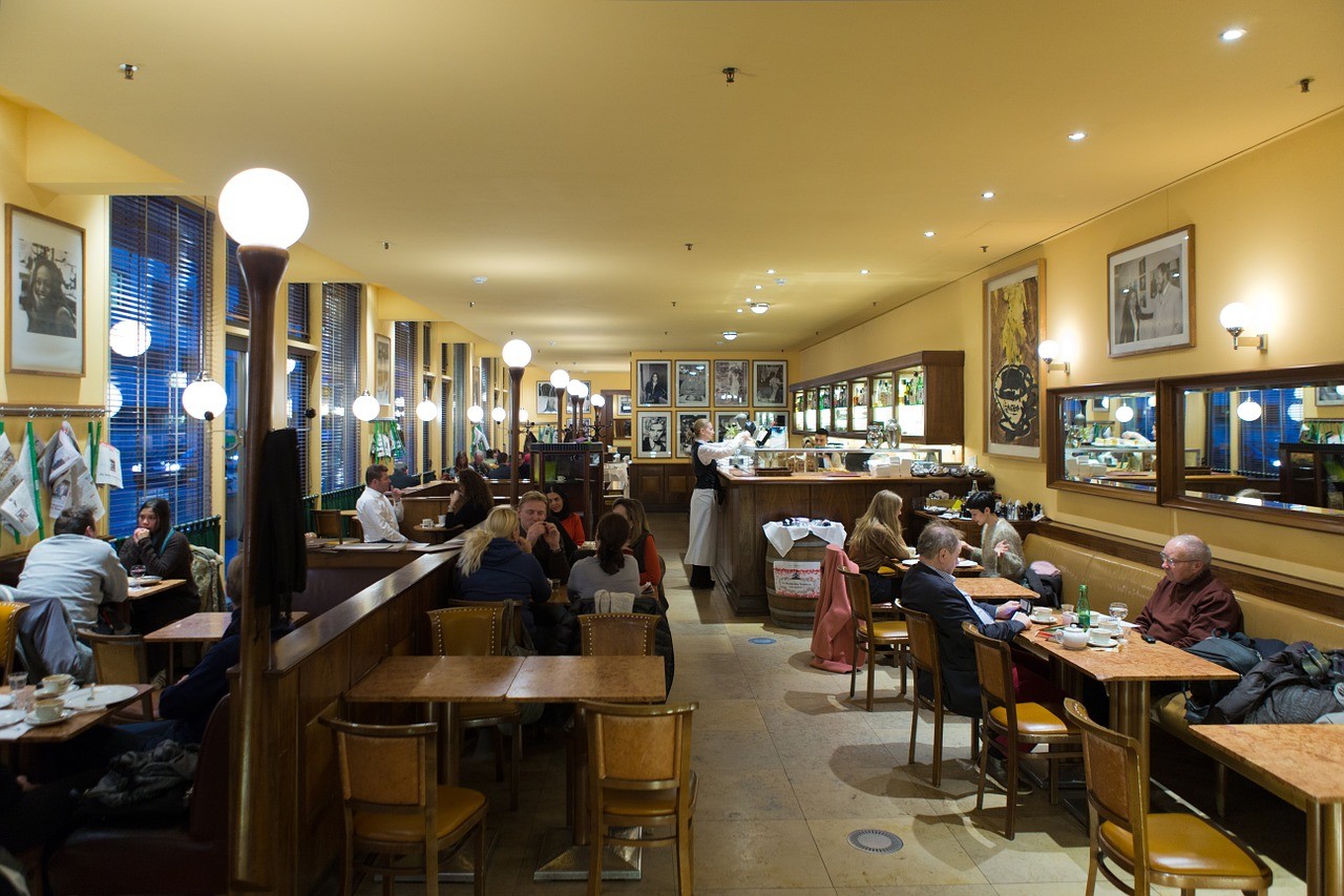España aumenta un 3,6% la apertura de locales de hostelería en 2015 - La Viña España aumenta un 3,6% la apertura de locales de hostelería en 2015 - La Viña