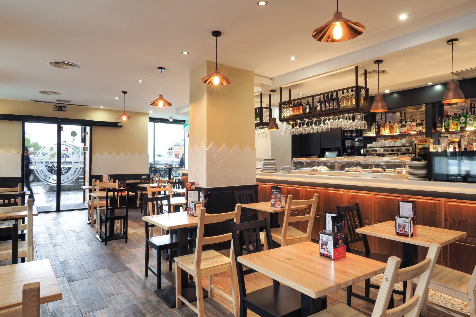Comess Group prevé la apertura de 50 restaurantes en 2019 y la creación de 350 puestos de trabajo - La Viña Comess Group prevé la apertura de 50 restaurantes en 2019 y la creación de 350 puestos de trabajo - La Viña