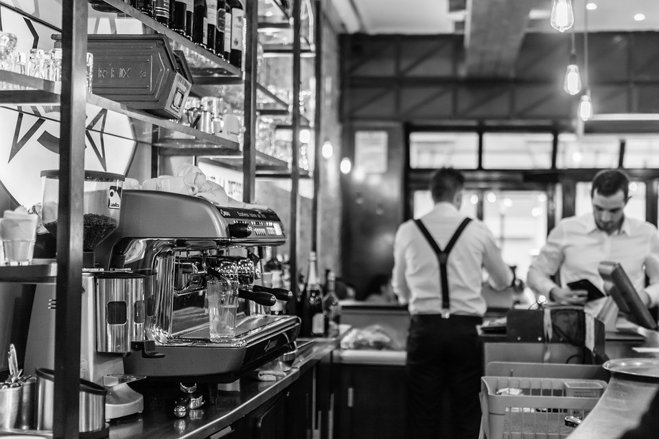 Crece un 3,3% la facturación de bares y restaurantes madrileños en febrero - La Viña Crece un 3,3% la facturación de bares y restaurantes madrileños en febrero - La Viña