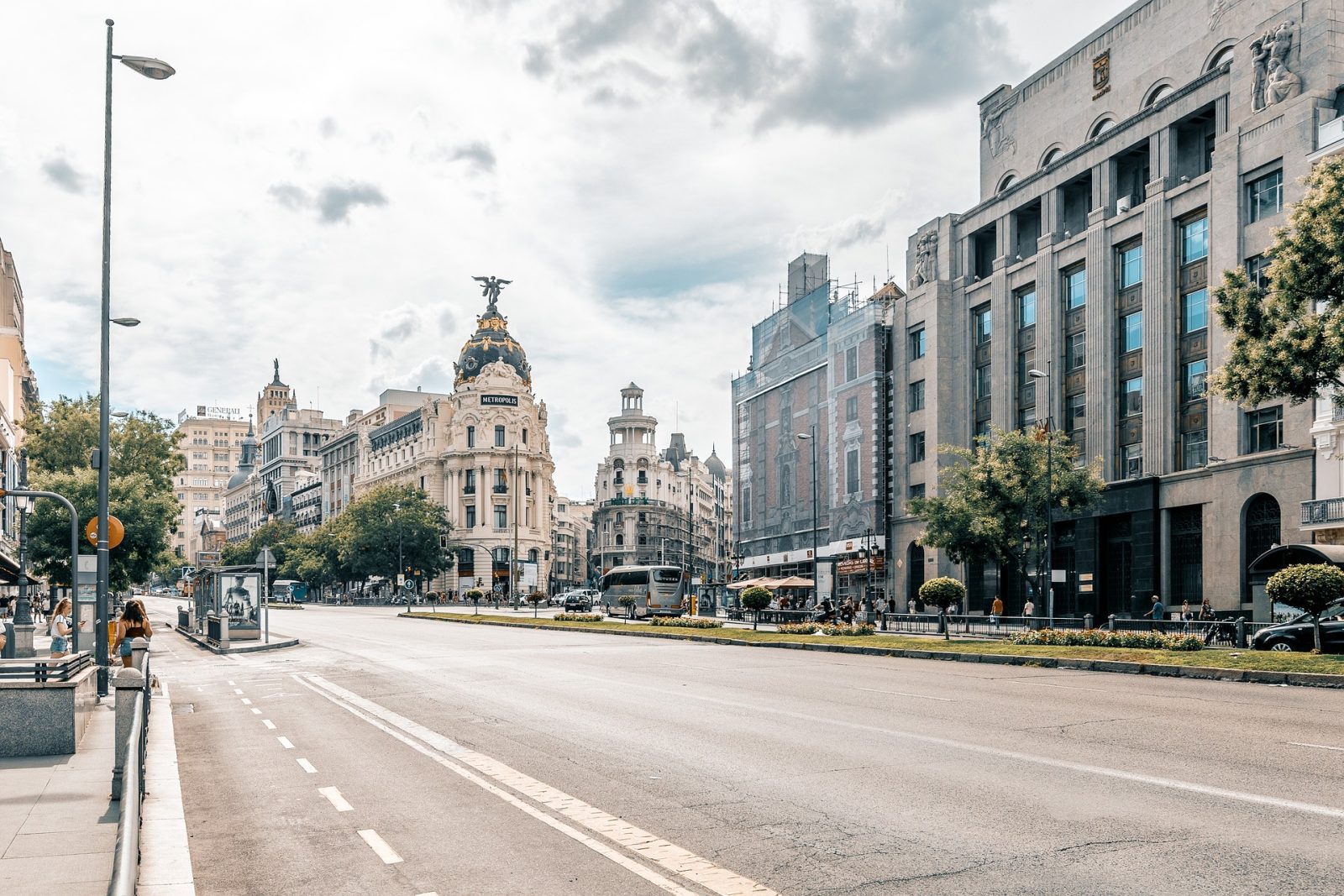 Pymes madrileñas de ocio, turismo, cultura, comercio y transporte denuncian prácticas abusivas de entidades financieras en ola tramitación de créditos ICO - La Viña