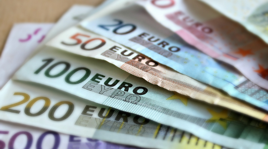 Aprobada la Ley de medidas de prevención y lucha contra el fraude fiscal que reduce a 1.000 euros el monto máximo de las transacciones en efectivo - La Viña