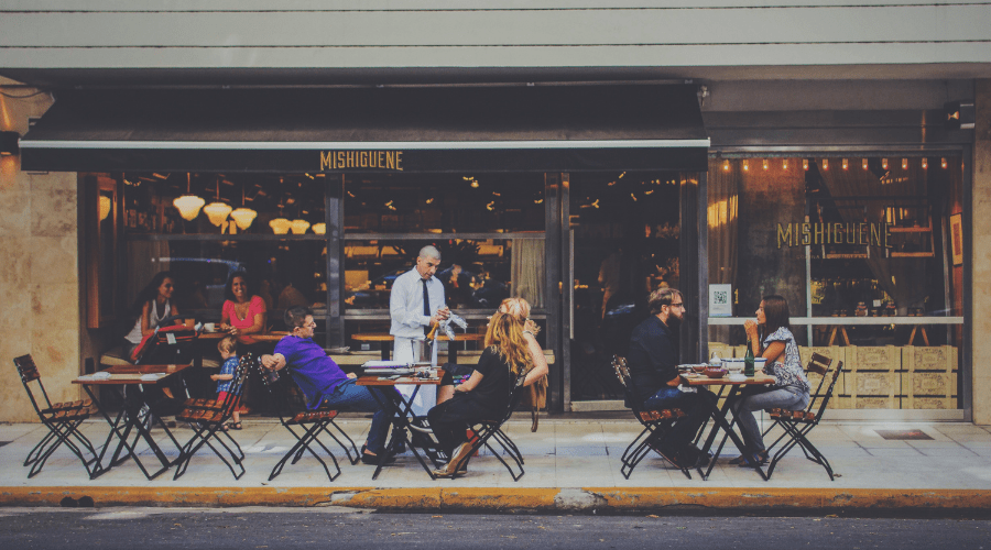 ¿Cómo crear un plan de fidelización para el sector hostelería? - La Viña