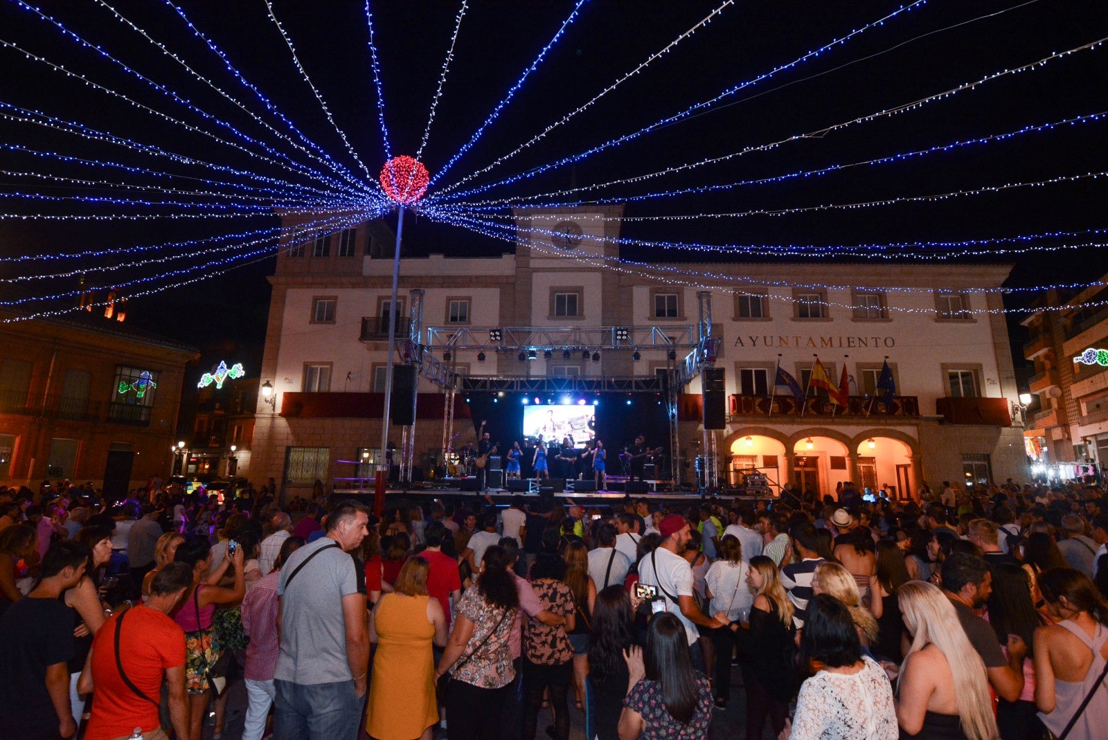 Colmenar Viejo amplía los horarios de espectáculos públicos y actividades recreativas para las fiestas patronales - La Viña