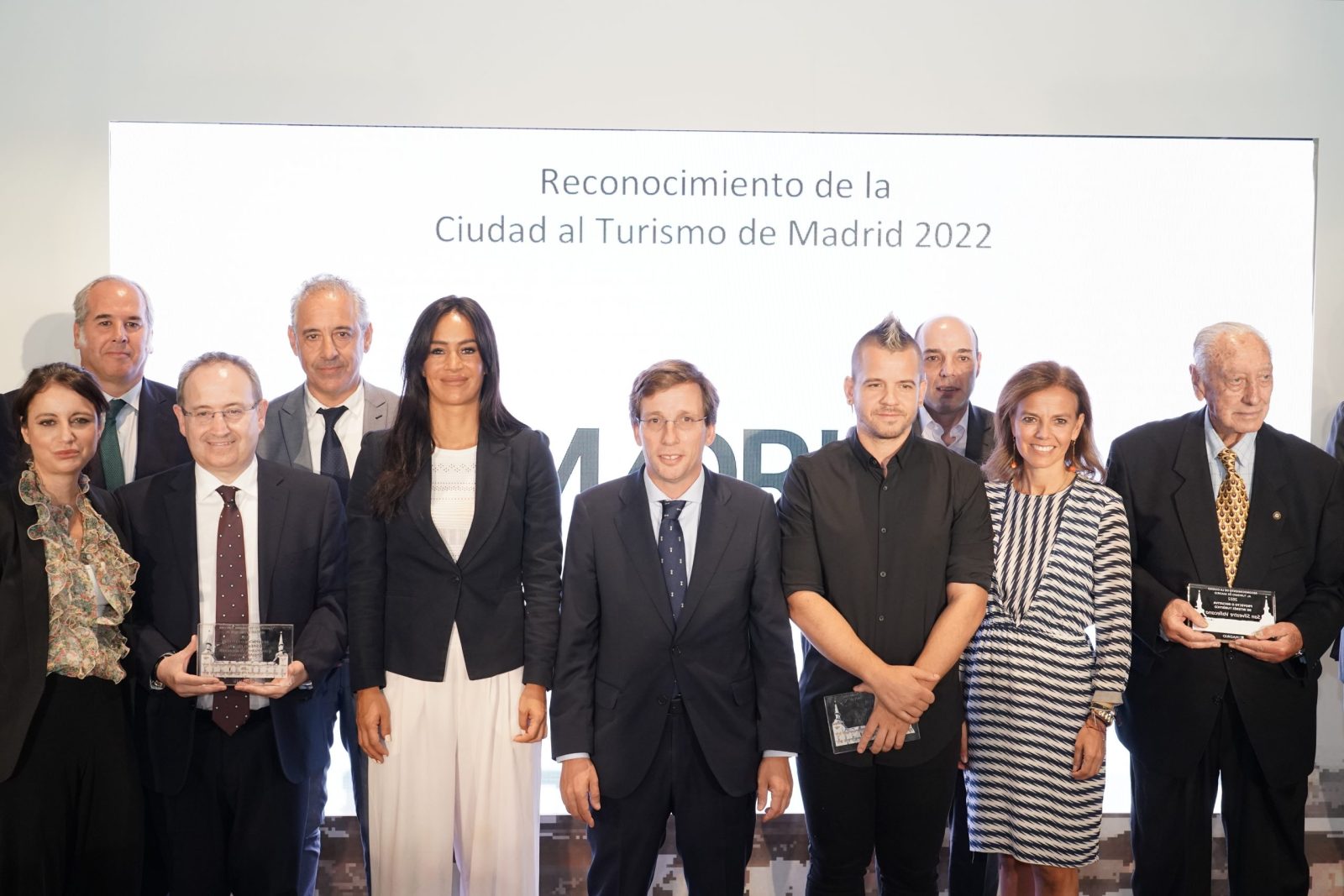 Ayuntamiento de Madrid concede galardón a Hostelería Madrid por ser una entidad comprometida con el desarrollo de la ciudad - La Viña Ayuntamiento de Madrid concede galardón a Hostelería Madrid por ser una entidad comprometida con el desarrollo de la ciudad - La Viña