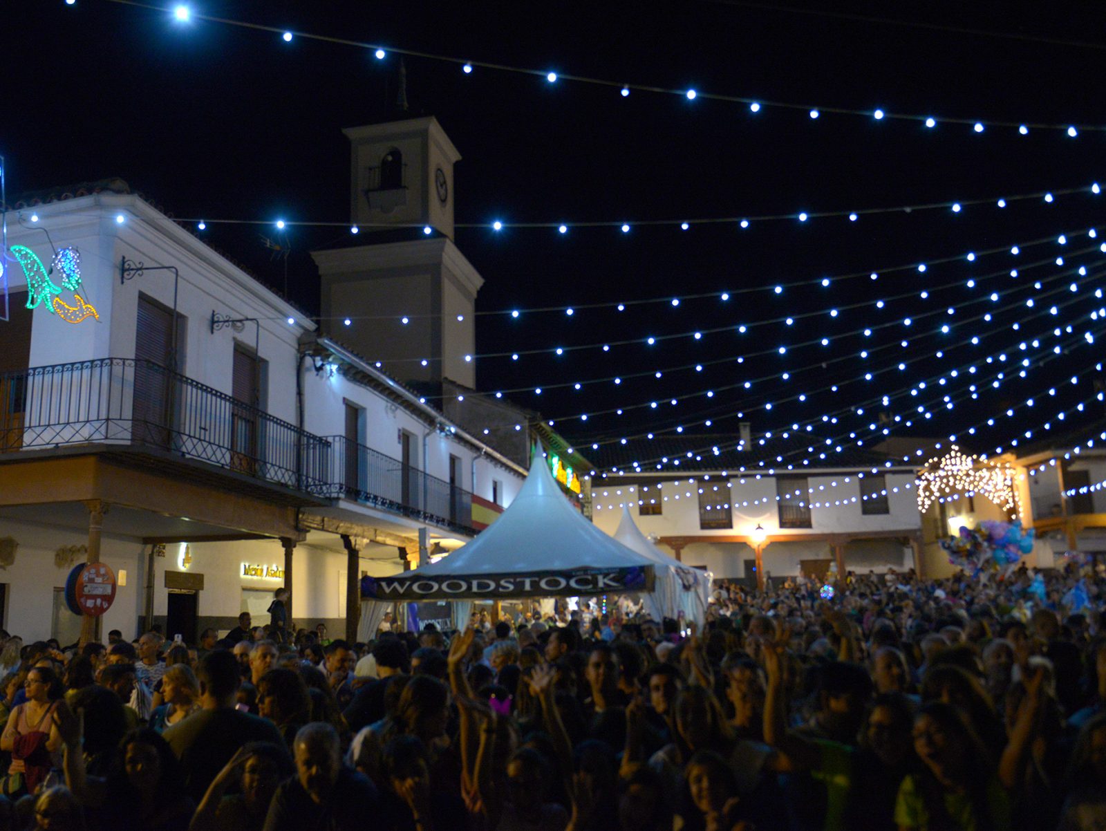 Valdemoro presenta las bases para instalar las barras de bar con carpa para las fiestas del Cristo de la Salud - La Viña