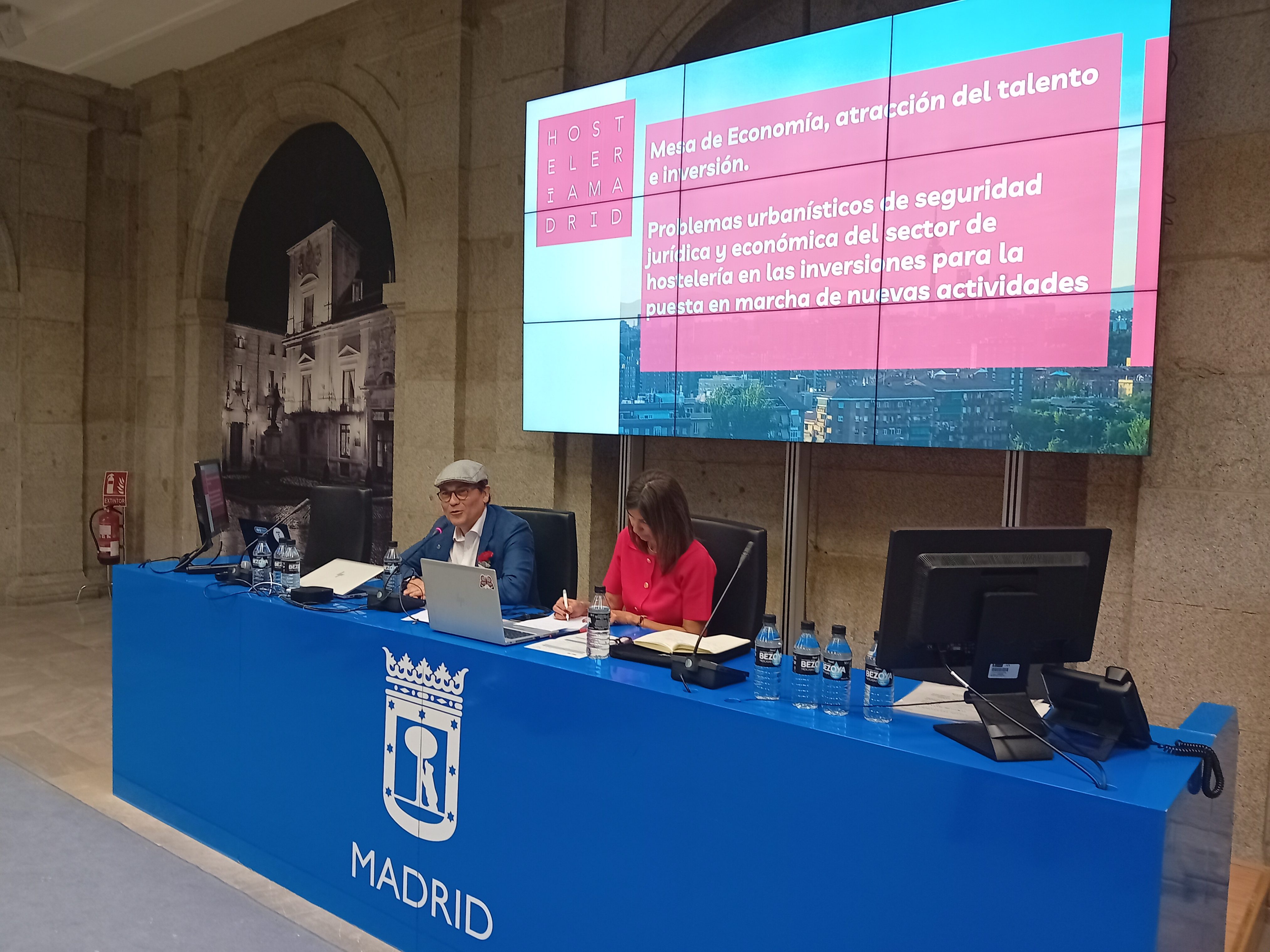 Hostelería Madrid participa en la 4ª sesión de la Mesa de Economía Urbana para avanzar en un nuevo modelo urbanístico - La Viña Hostelería Madrid participa en la 4ª sesión de la Mesa de Economía Urbana para avanzar en un nuevo modelo urbanístico - La Viña