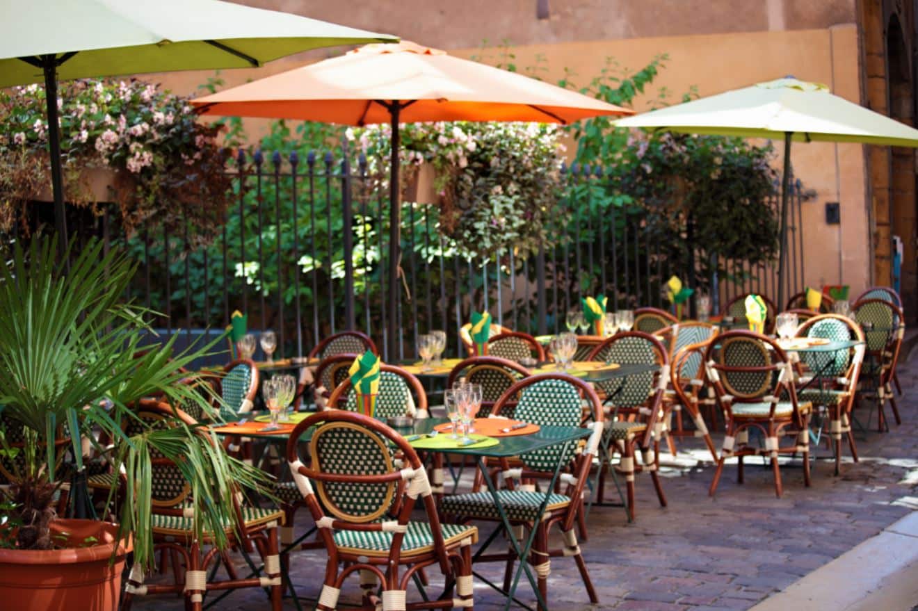 Autorización para instalación de terraza en Madrid - La Viña Autorización para instalación de terraza en Madrid - La Viña