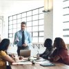 Formación LGTBI obligatoria en las empresas: todo lo que exige la ley - Hostelería Madrid