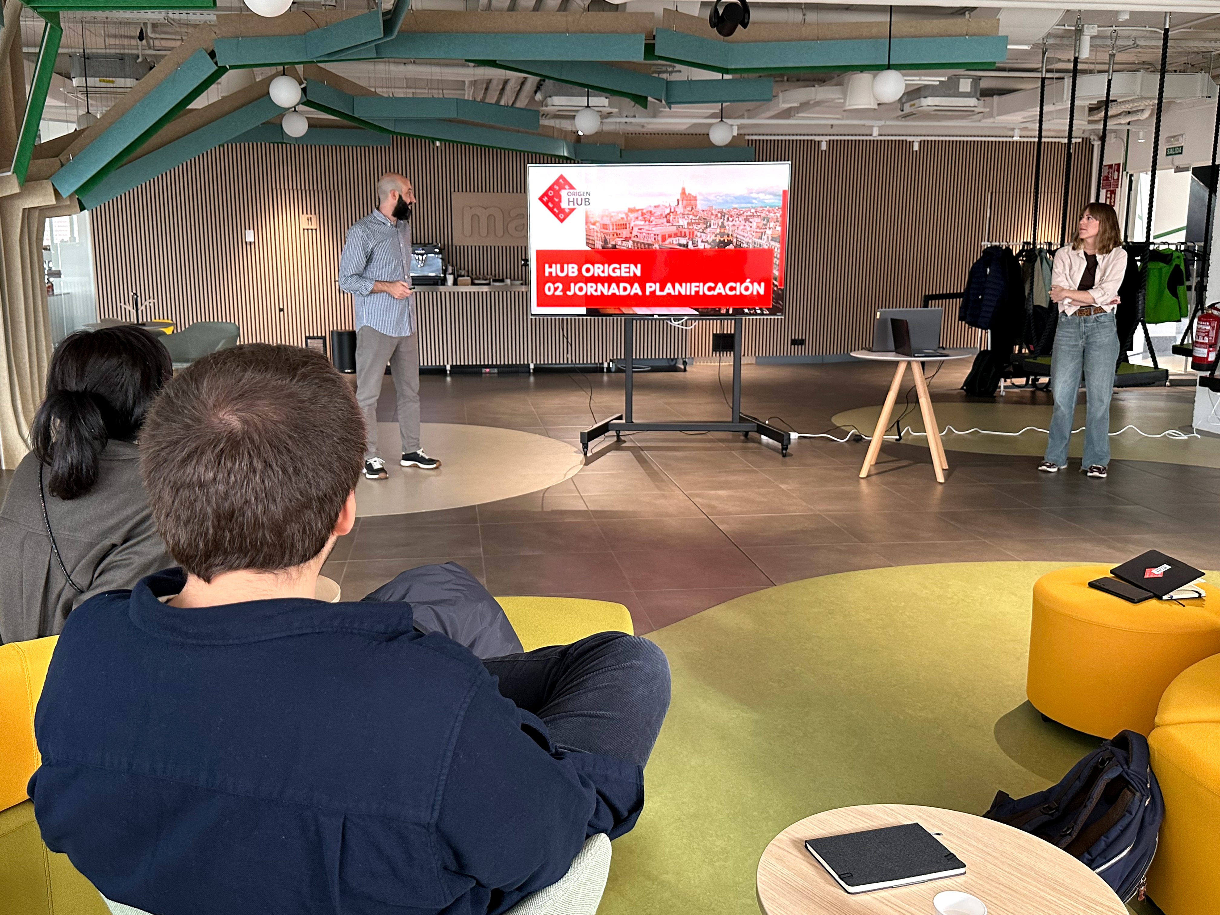 HUB Origen celebra su segunda jornada centrada en el plan de negocio, marketing y la propuesta gastronómica - La Viña