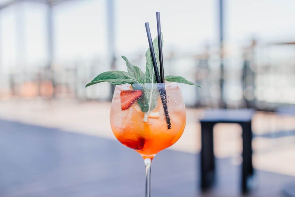 coctel terraza hosteleria