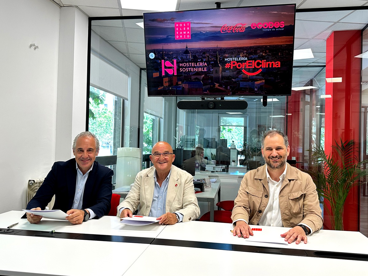 Hostelería Madrid, Coca-Cola y ECODES firman un acuerdo para impulsar la sostenibilidad y la descarbonización del sector hostelero madrileño - La Viña