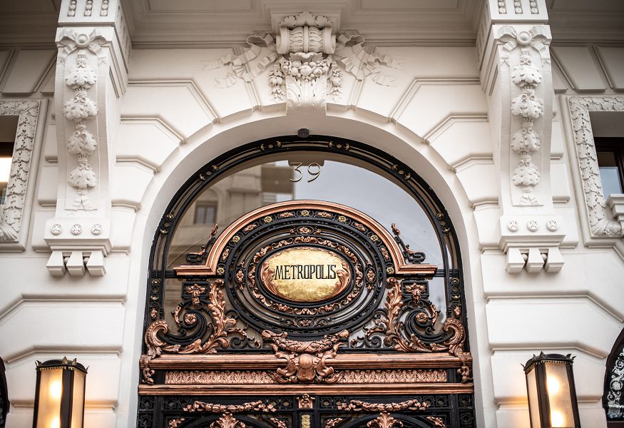 ¿Puede un restaurante tener socios y cobrar una cuota mensual? Ya existen ejemplos en Madrid - La Viña
