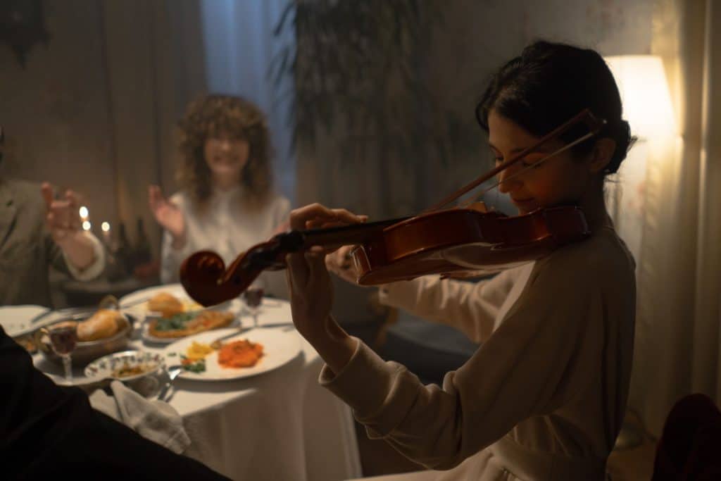 programación cultural hostelería violín